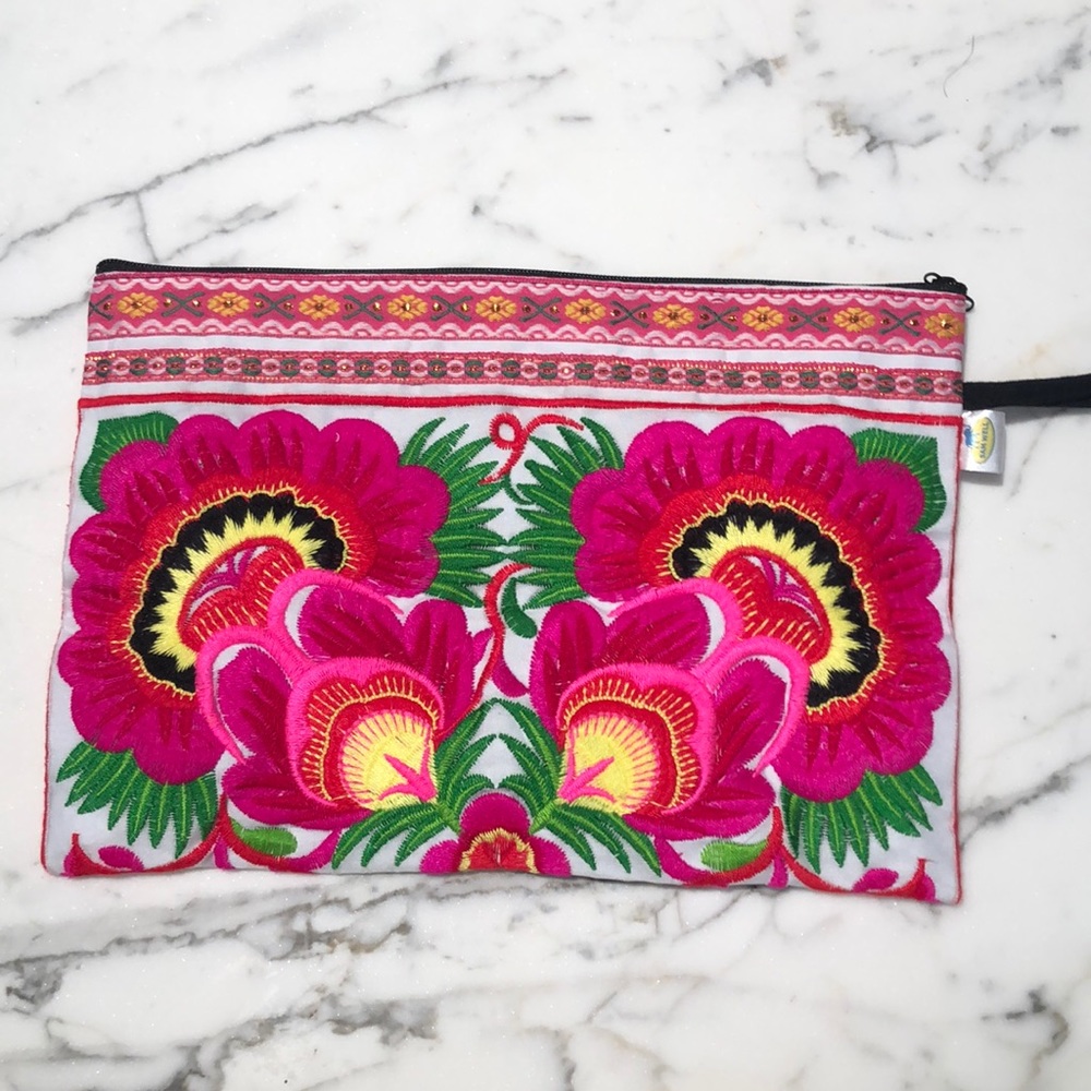 Tropical Clutch
